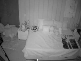 voyeurcam-casa-salsa-bedroom-1