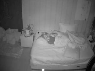 voyeurcam-casa-salsa-bedroom-1