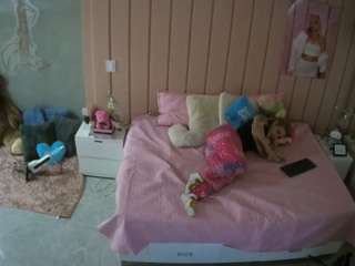 voyeurcam-casa-salsa-bedroom-1