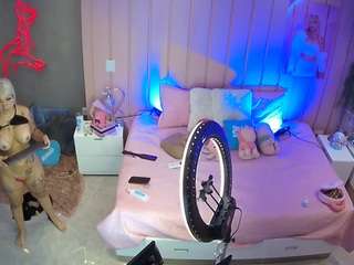 voyeurcam-casa-salsa-bedroom-1