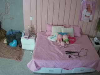 voyeurcam-casa-salsa-bedroom-1