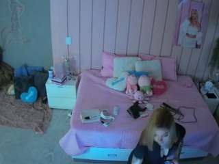 voyeurcam-casa-salsa-bedroom-1
