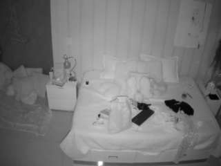 voyeurcam-casa-salsa-bedroom-1