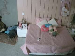 voyeurcam-casa-salsa-bedroom-1