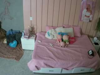 voyeurcam-casa-salsa-bedroom-1