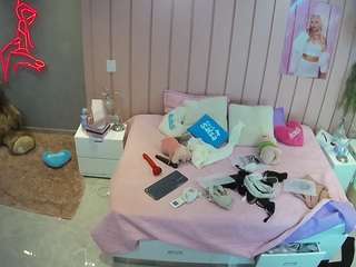 voyeurcam-casa-salsa-bedroom-1
