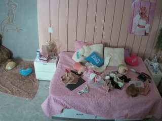 voyeurcam-casa-salsa-bedroom-1