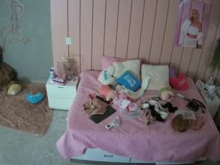 voyeurcam-casa-salsa-bedroom-1