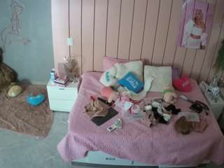 voyeurcam-casa-salsa-bedroom-1