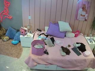 voyeurcam-casa-salsa-bedroom-1