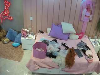voyeurcam-casa-salsa-bedroom-1