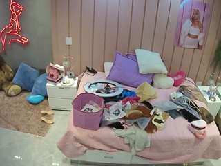 voyeurcam-casa-salsa-bedroom-1