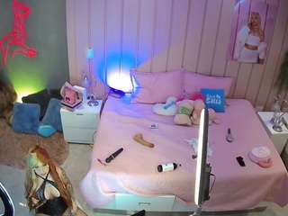 voyeurcam-casa-salsa-bedroom-1