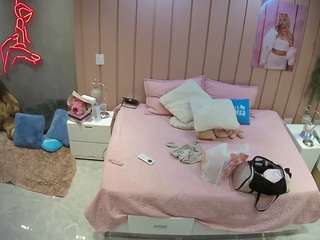 voyeurcam-casa-salsa-bedroom-1