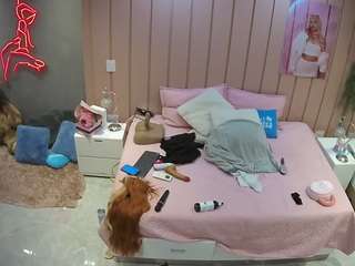 voyeurcam-casa-salsa-bedroom-1