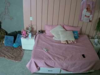voyeurcam-casa-salsa-bedroom-1