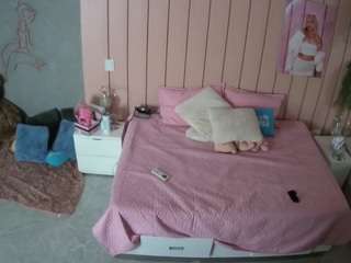 voyeurcam-casa-salsa-bedroom-1