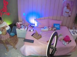 voyeurcam-casa-salsa-bedroom-1