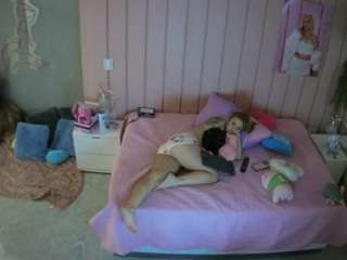 voyeurcam-casa-salsa-bedroom-1