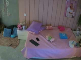 voyeurcam-casa-salsa-bedroom-1