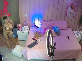 voyeurcam-casa-salsa-bedroom-1