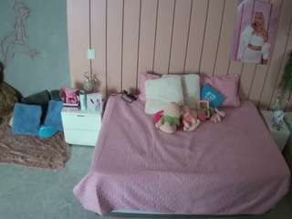 voyeurcam-casa-salsa-bedroom-1 - Live Cam