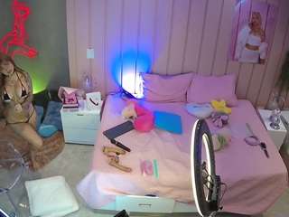 voyeurcam-casa-salsa-bedroom-1