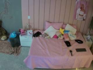 voyeurcam-casa-salsa-bedroom-1
