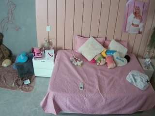 voyeurcam-casa-salsa-bedroom-1