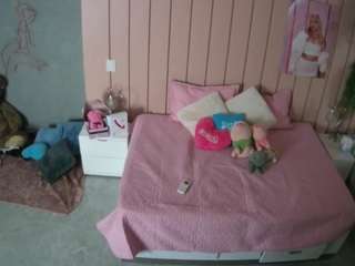 voyeurcam-casa-salsa-bedroom-1