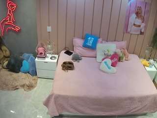 voyeurcam-casa-salsa-bedroom-1