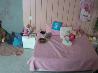 voyeurcam-casa-salsa-bedroom-1
