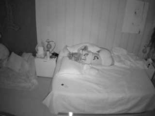 voyeurcam-casa-salsa-bedroom-1