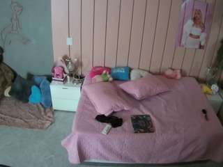 voyeurcam-casa-salsa-bedroom-1