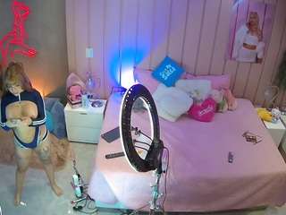 voyeurcam-casa-salsa-bedroom-1