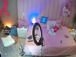 voyeurcam-casa-salsa-bedroom-1