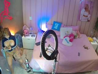 voyeurcam-casa-salsa-bedroom-1