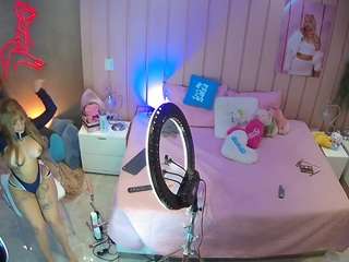 voyeurcam-casa-salsa-bedroom-1