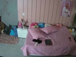 voyeurcam-casa-salsa-bedroom-1