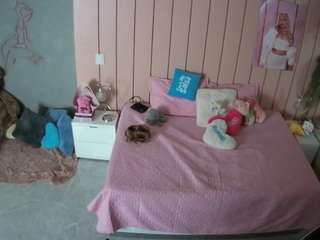 voyeurcam-casa-salsa-bedroom-1