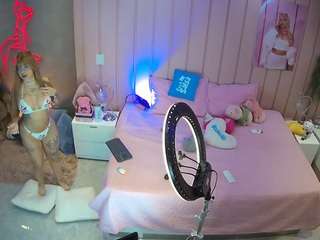 voyeurcam-casa-salsa-bedroom-1