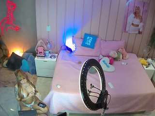 voyeurcam-casa-salsa-bedroom-1