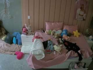 voyeurcam-casa-salsa-bedroom-1