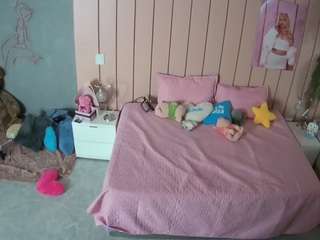 voyeurcam-casa-salsa-bedroom-1