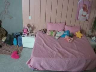 voyeurcam-casa-salsa-bedroom-1