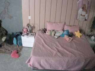 voyeurcam-casa-salsa-bedroom-1