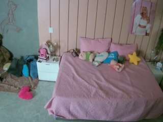 voyeurcam-casa-salsa-bedroom-1