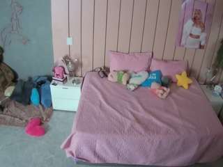 voyeurcam-casa-salsa-bedroom-1