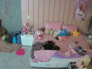 voyeurcam-casa-salsa-bedroom-1
