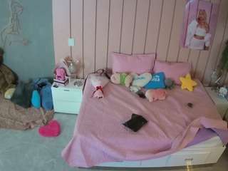 voyeurcam-casa-salsa-bedroom-1